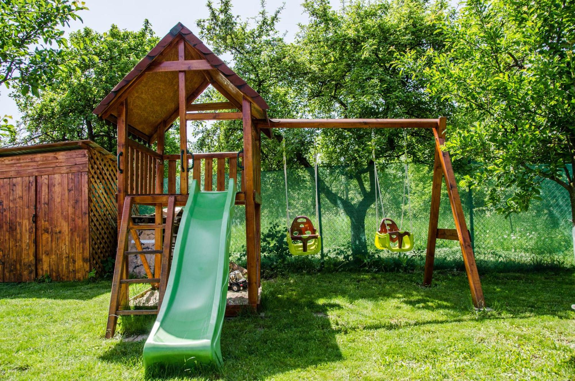 House Garden Hotel Turda Exterior foto