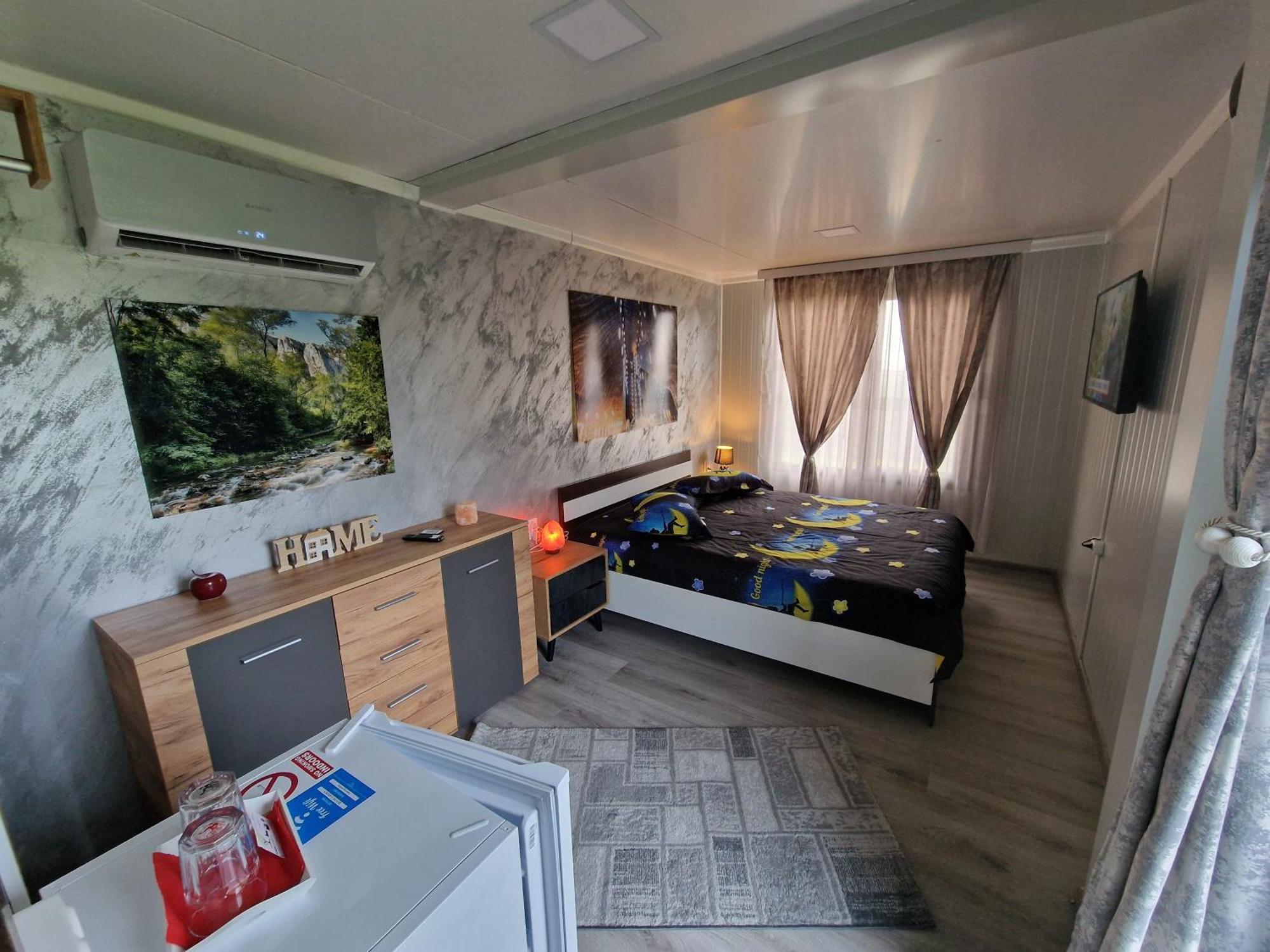 House Garden Hotel Turda Exterior foto